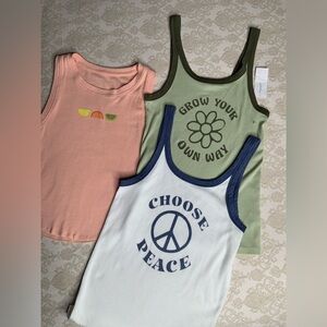 American Eagle Women’s Tank Top Bundle 3 Pack Small Medium Graphic Ribbed